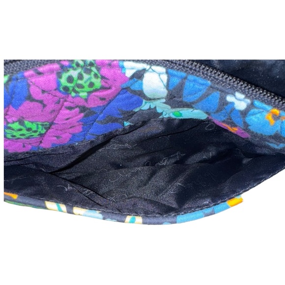Vera Bradley Quilted Floral Crossbody Purse Shoulder Bag Zip Top 10x6 NWOT - Picture 6 of 8